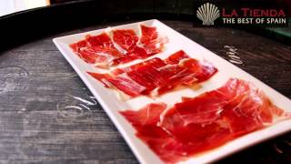 Difference Between Jamón Serrano Ibérico and Bellota [upl. by Kus]