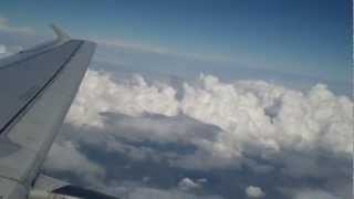 despegue de avion y hermosa vista de vuelo nubes t takeoff plane and clouds beautiful view flight [upl. by Yojal]