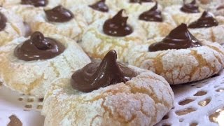 Pasticcini alle Mandorle 🍪  TUTTI A TAVOLA [upl. by Deroo]