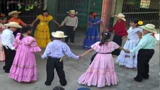 Honduras Danza típica quotLos caballitosquot Cofradía Cortes [upl. by Enived]