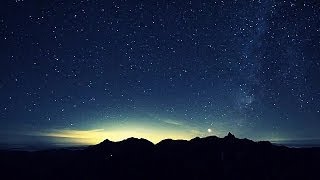 Starry Night Time Lapse cielo stellato in movimento [upl. by Nrojb]