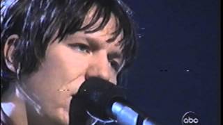 Elliott Smith  Miss Misery Oscars 1998 Madonna announcing [upl. by Enellij]