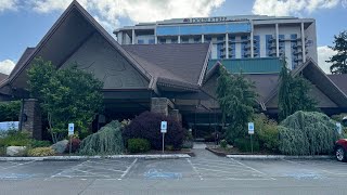 Doubletree by Hilton Seattle Airport Hotel [upl. by Onitnatsnoc]