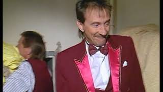 ChuckleVision 3x11 Hotel Hostilities [upl. by Airamat648]