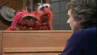 Muppet Show Animal attacks Dudley Moore [upl. by Elenaj]