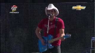 Brad Paisley  Daytona 500 2011 HD [upl. by Burkhard95]