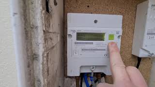 How to read the E470 Landis  Gyr electric meter [upl. by Odlawso970]