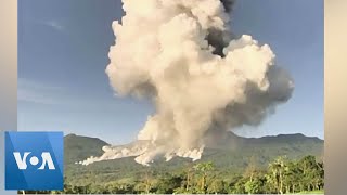 Costa Rica’s Rincon de la Vieja Volcano Erupts [upl. by Eglanteen]