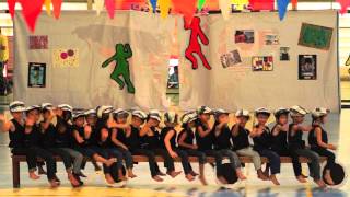 Clip spectacle maternelle 2015 [upl. by Notsud815]