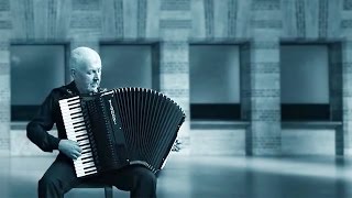 WiILLIAM BYRD  Pavane  accordion  accordeon fisarmonica [upl. by Tergram]