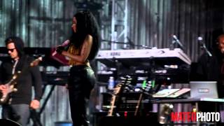 Nicki Minaj  quotPills N Potionsquot Live at Philly 4th Of July Jam [upl. by Sami]