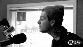 The Neighbourhood  Sweater Weather live on Fees Kompany [upl. by Bijan]