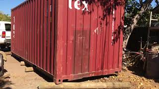 Moving a shipping container alone [upl. by Adnuahs]