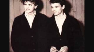 Everly Brothers  TAKE A MESSAGE TO MARY [upl. by Analah]