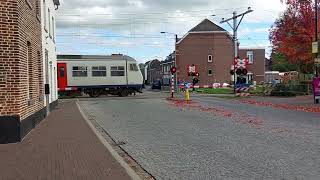 Spoorwegovergang Eijsden  Dutch Railroad Crossing [upl. by Bena]