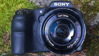 Sony Cybershot DSCHX200V Review [upl. by Begga]