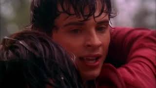 Smallville 2x21  Clark saves Lana from drowning [upl. by Akzseinga]