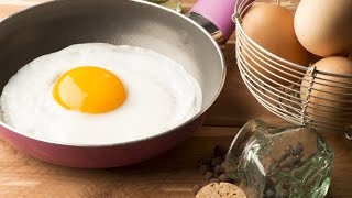 How To Perfectly Cook an Egg in 3 Seconds [upl. by Herra]