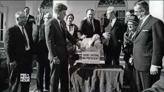 The history of presidential pardons  for turkeys [upl. by Eniarol]