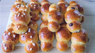 Recette de Cougnou  Cougnole  Brioches belges [upl. by Anallij]