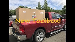 Unloading 72quot Harbor Freight US General Toolbox by Yourself [upl. by Tatum]