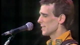 El anillo del Capitán Beto 1984 Badía Cía TV Spinetta Jade HQ [upl. by Ynner]