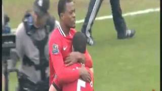 Suarez refuses Evras shake hands and Evra celebrates win in front of Suarez [upl. by Oinigih]