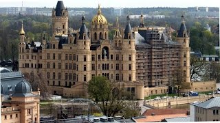 Schwerin  Ein Rundgang durch das Schloss The castle of Schwerin [upl. by Esineg]