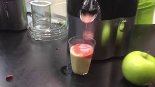 Magimix Juice Expert 4 Demonstration [upl. by Joletta729]